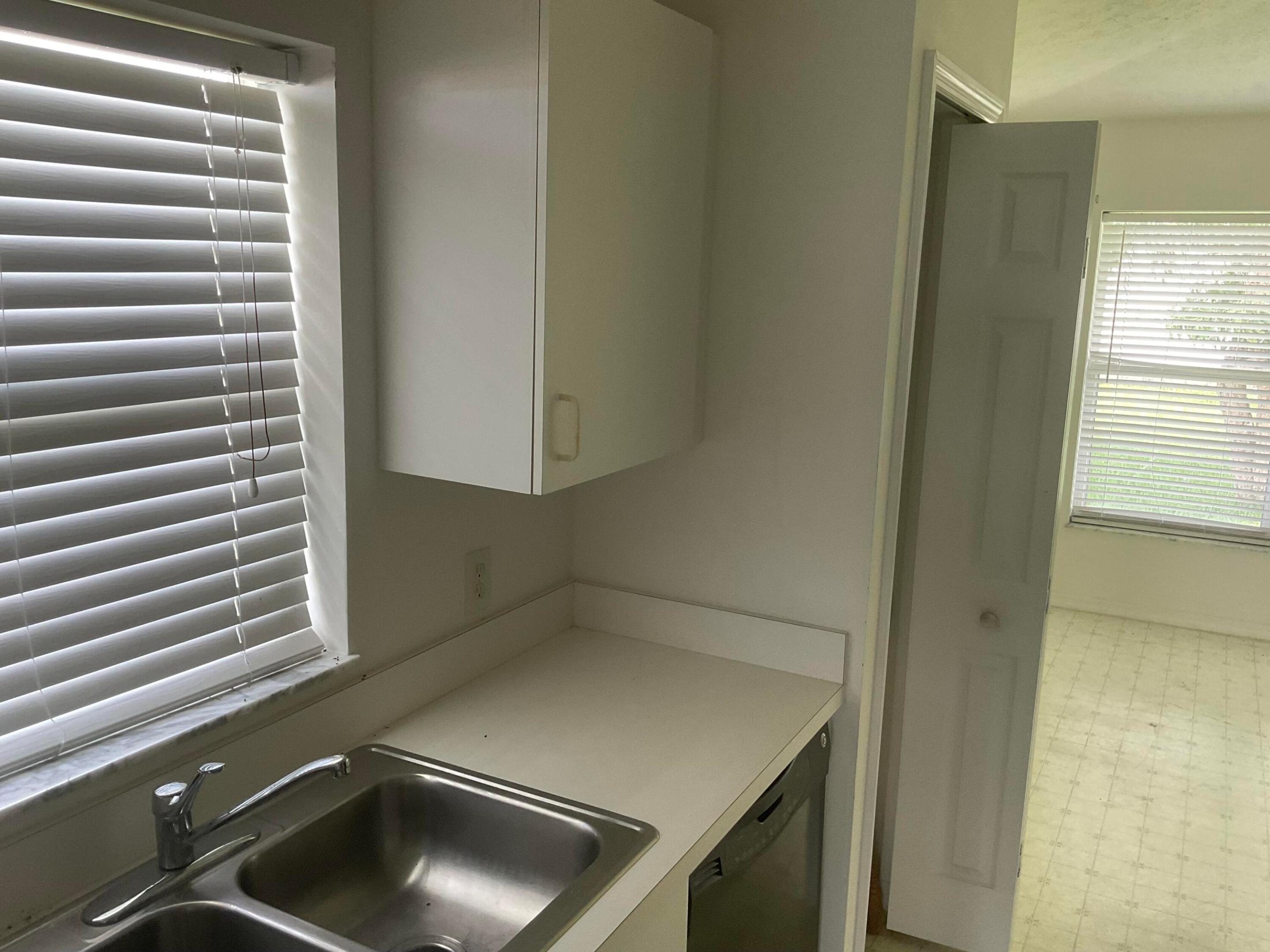 SPANISH LAKES FAIRWAYS NE PHASE - Residential