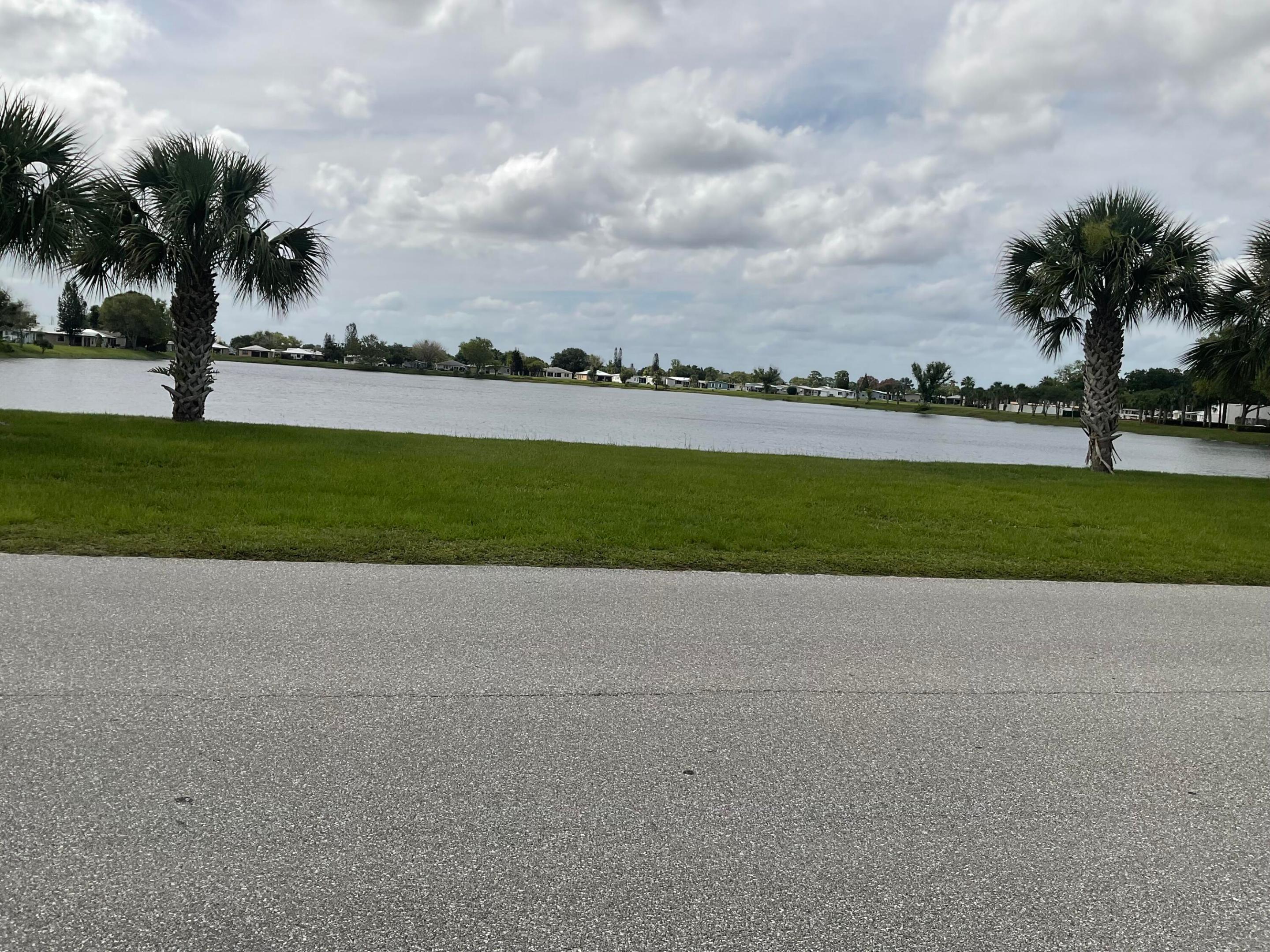 SPANISH LAKES FAIRWAYS NE PHASE - Residential