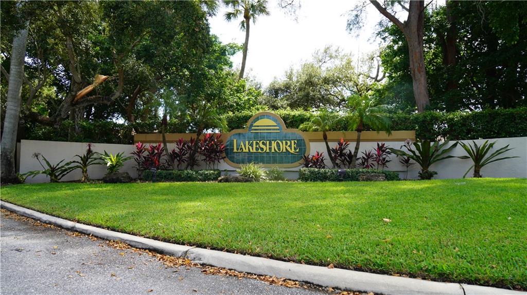 Lakeshore - Residential