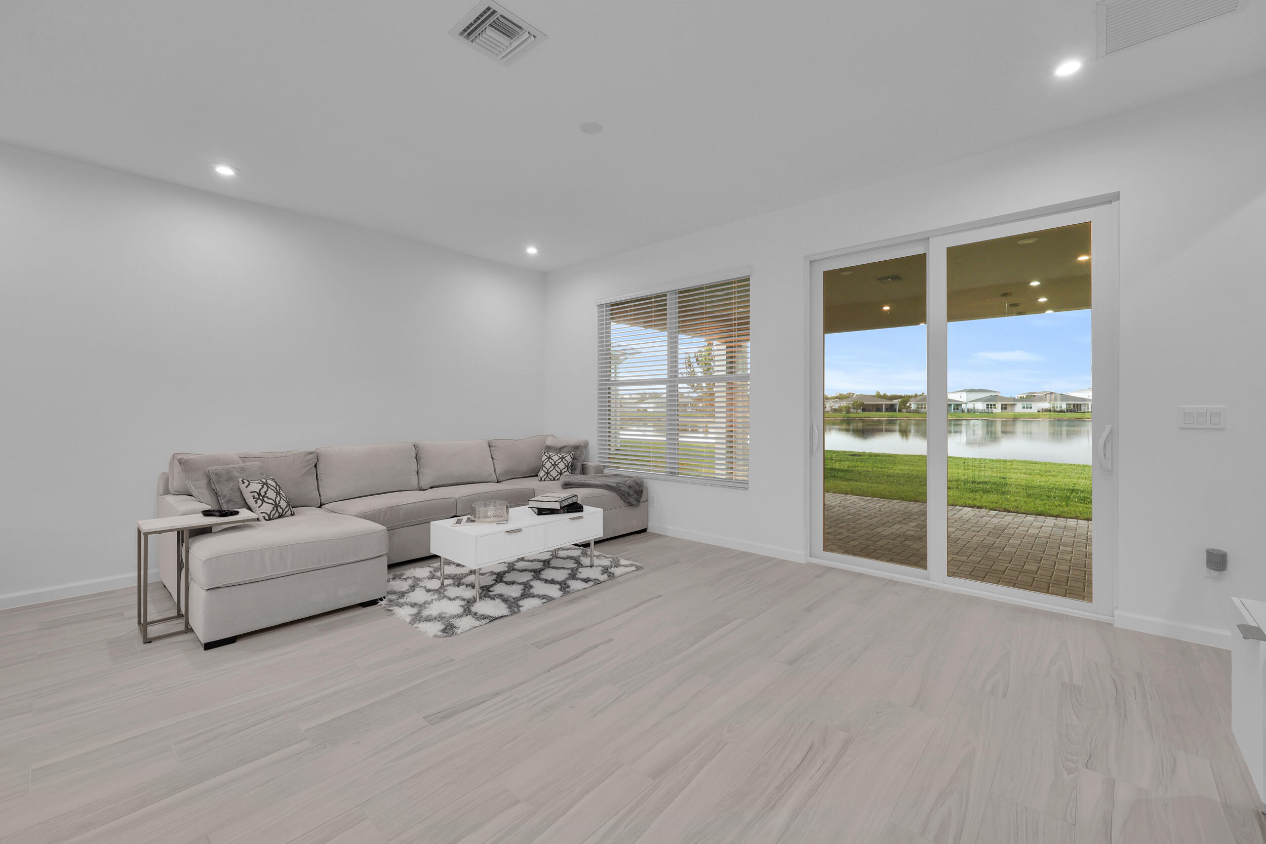 Emery II - Residential