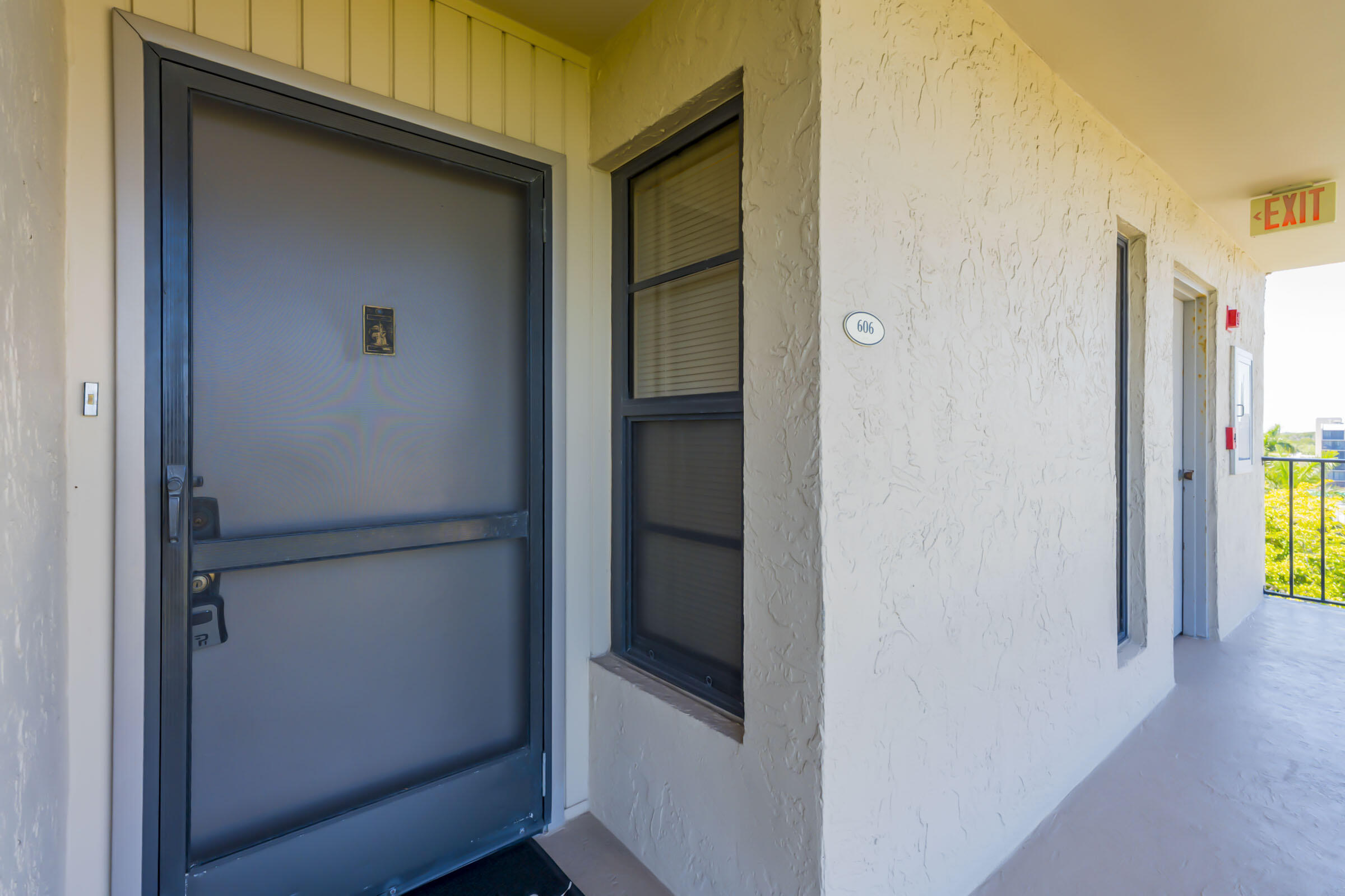 BOCA BAYOU CONDO - Residential Lease