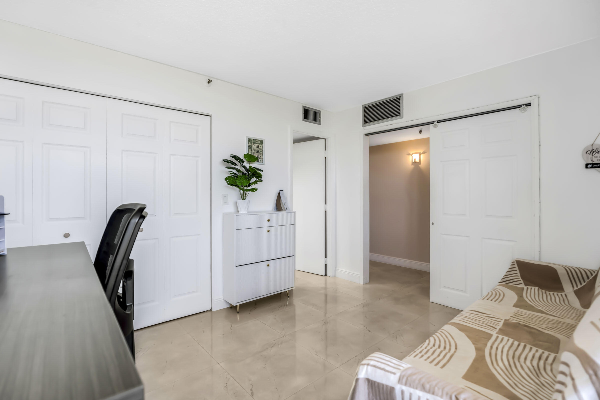 BOCA BAYOU CONDO - Residential Lease