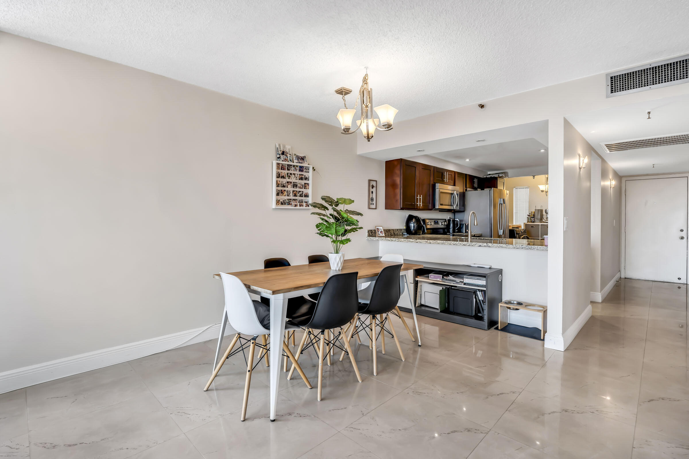 BOCA BAYOU CONDO - Residential Lease