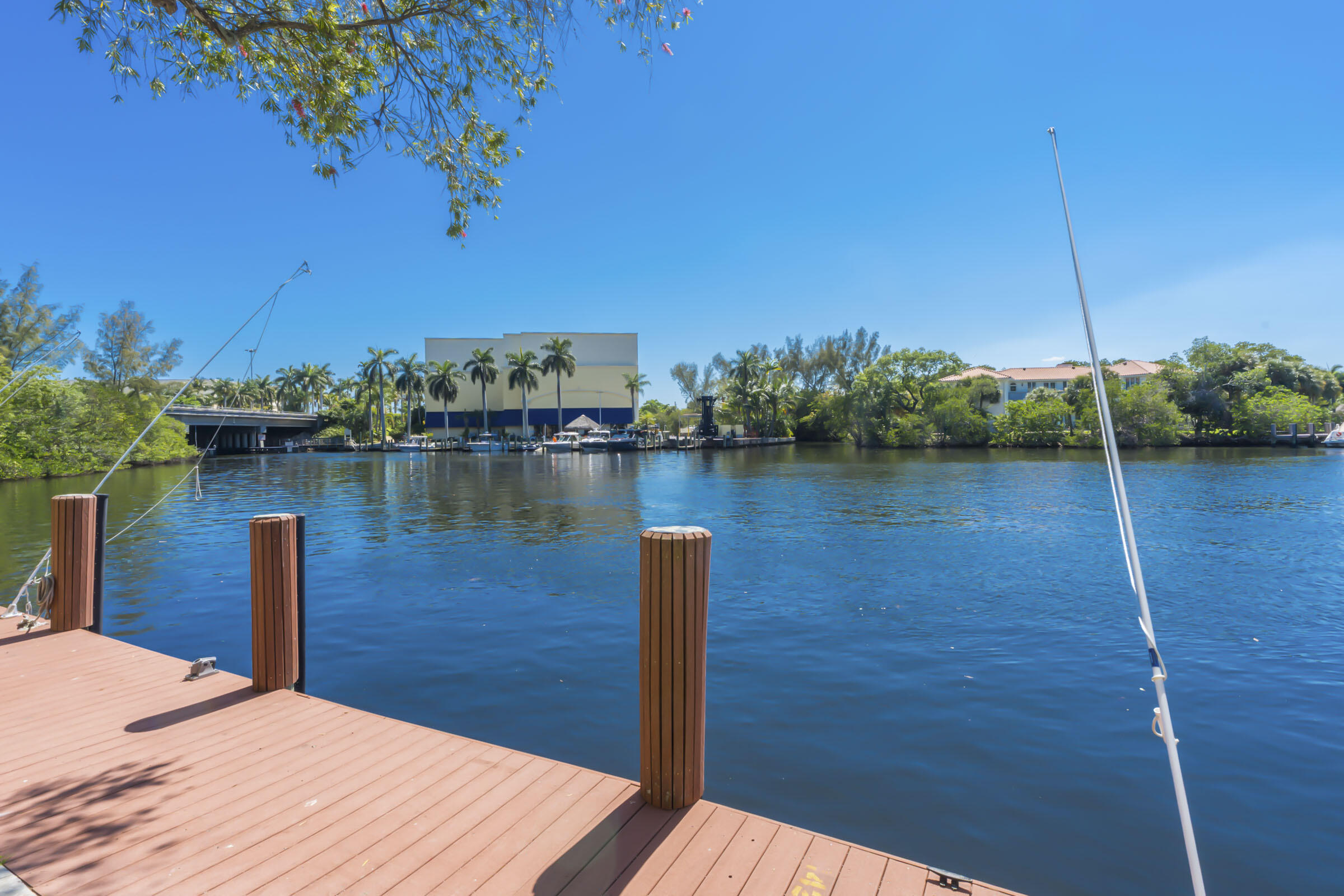 BOCA BAYOU CONDO - Residential Lease