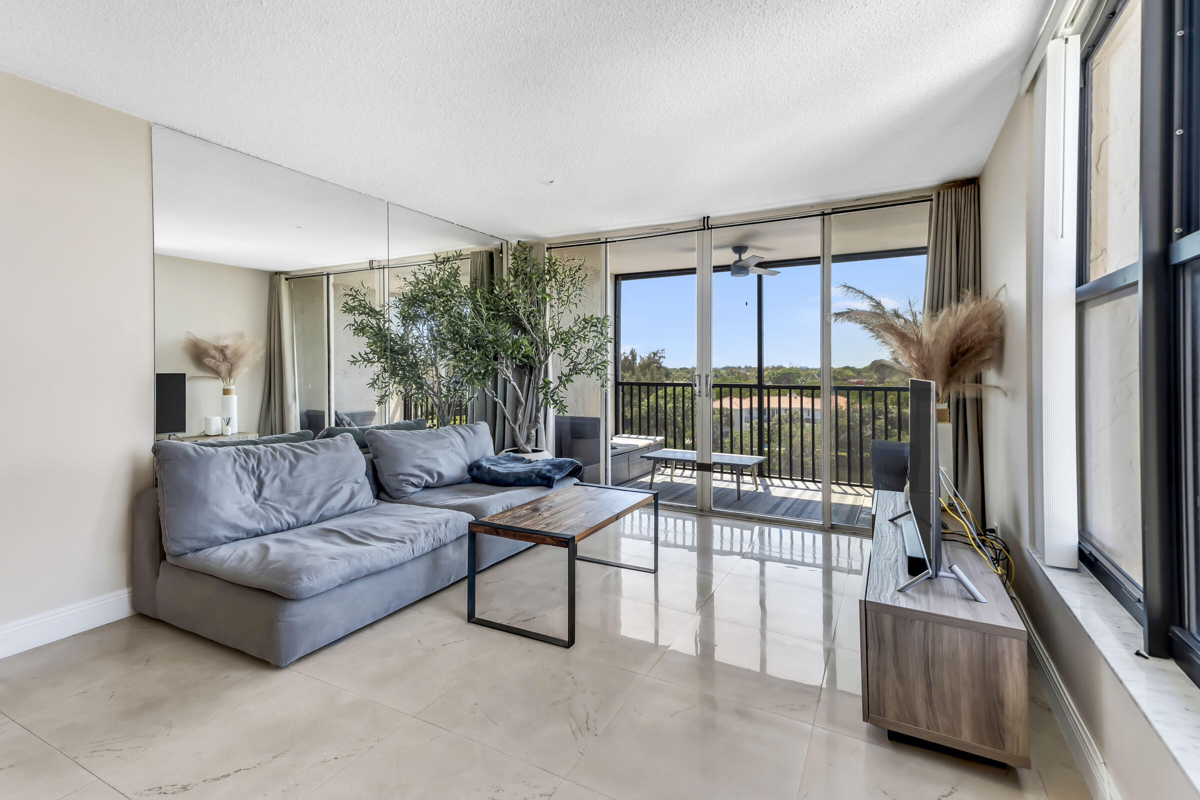 BOCA BAYOU CONDO - Residential Lease