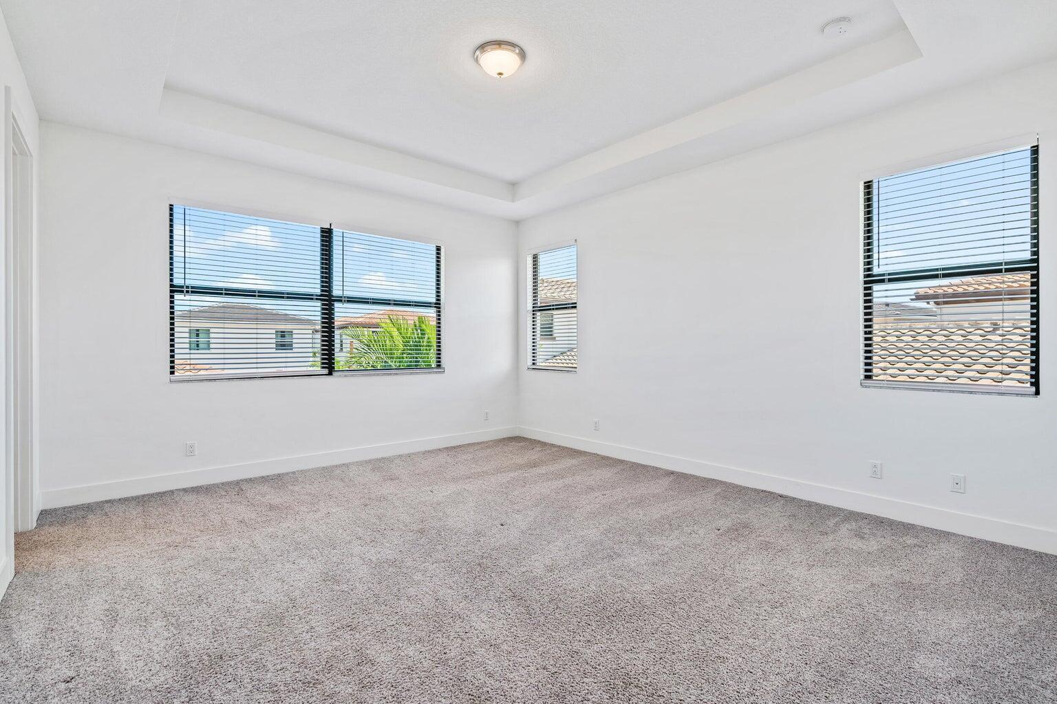 ALTON NEIGHBORHOOD - Residential Lease