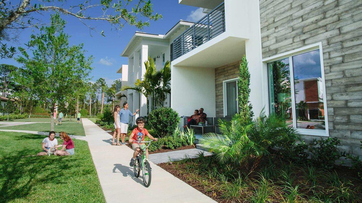 ALTON NEIGHBORHOOD - Residential Lease