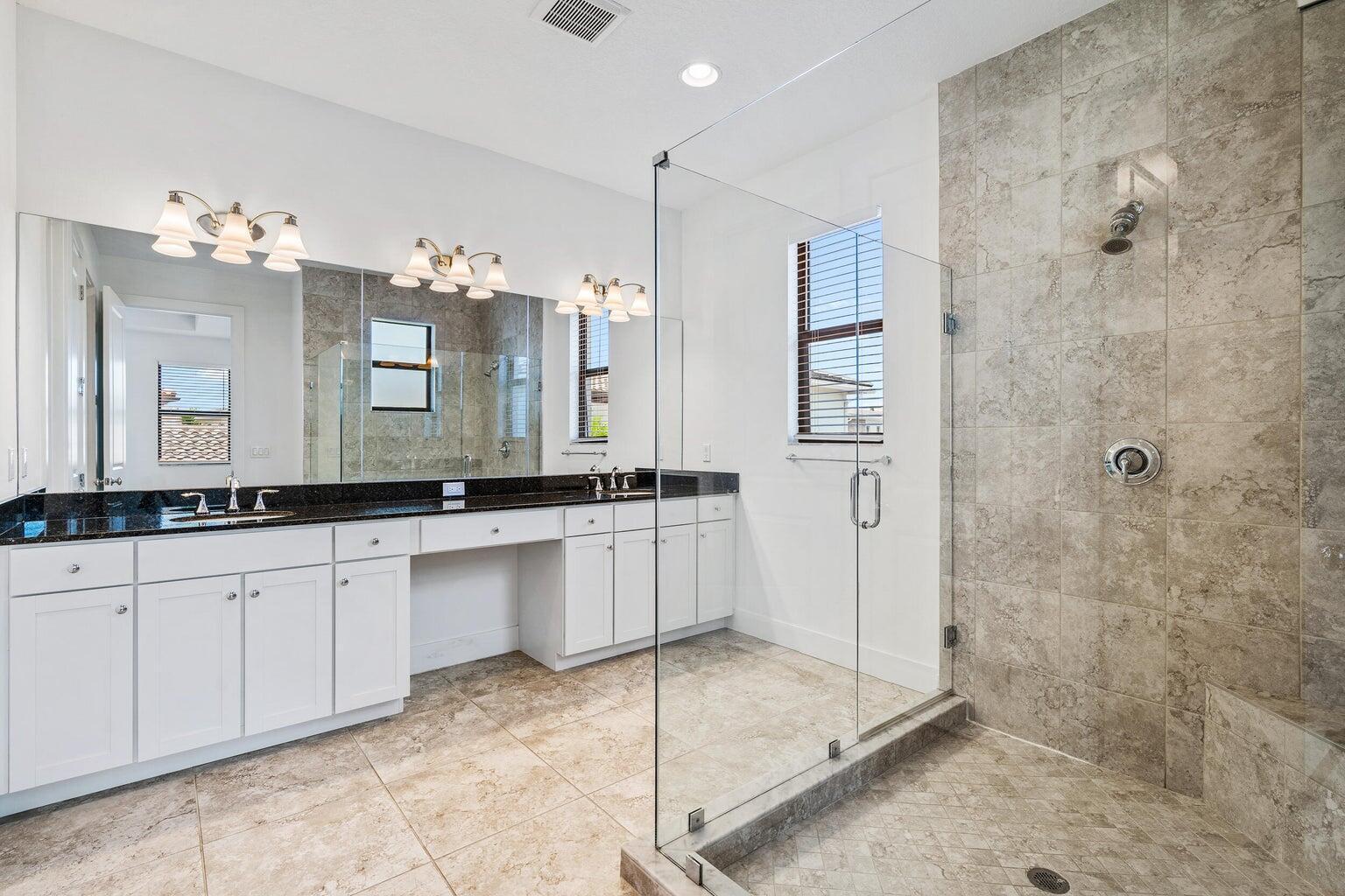 ALTON NEIGHBORHOOD - Residential Lease