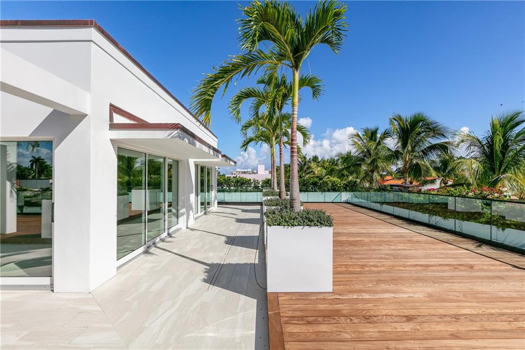 259 WORTH AVE CONDO - Residential