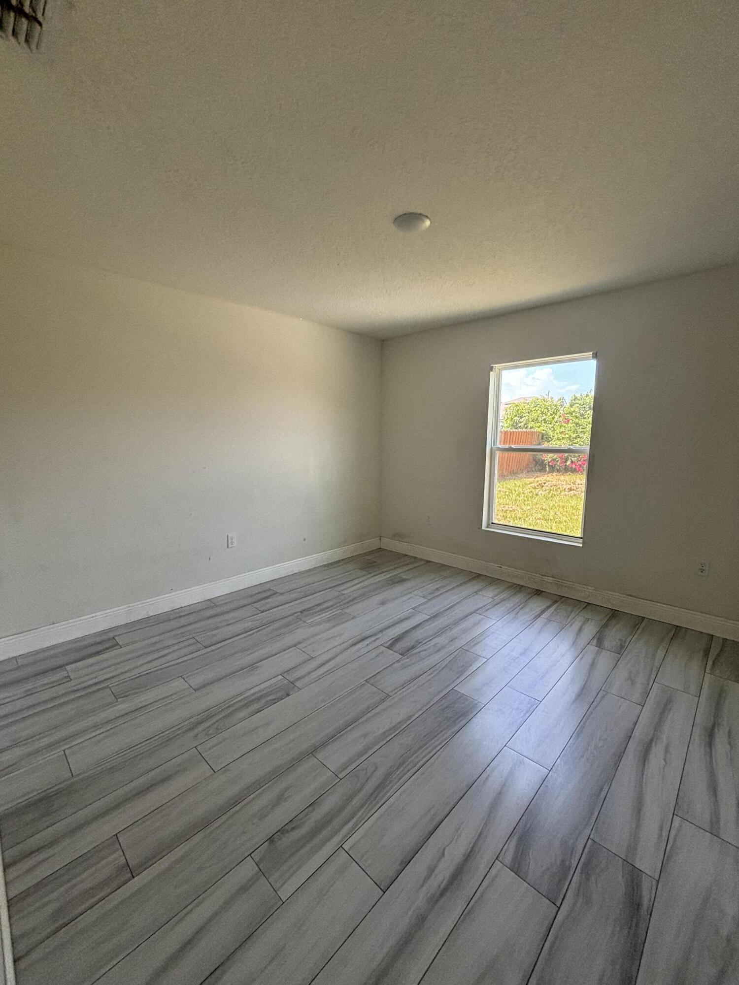 PORT ST LUCIE SECTION 30 - Residential