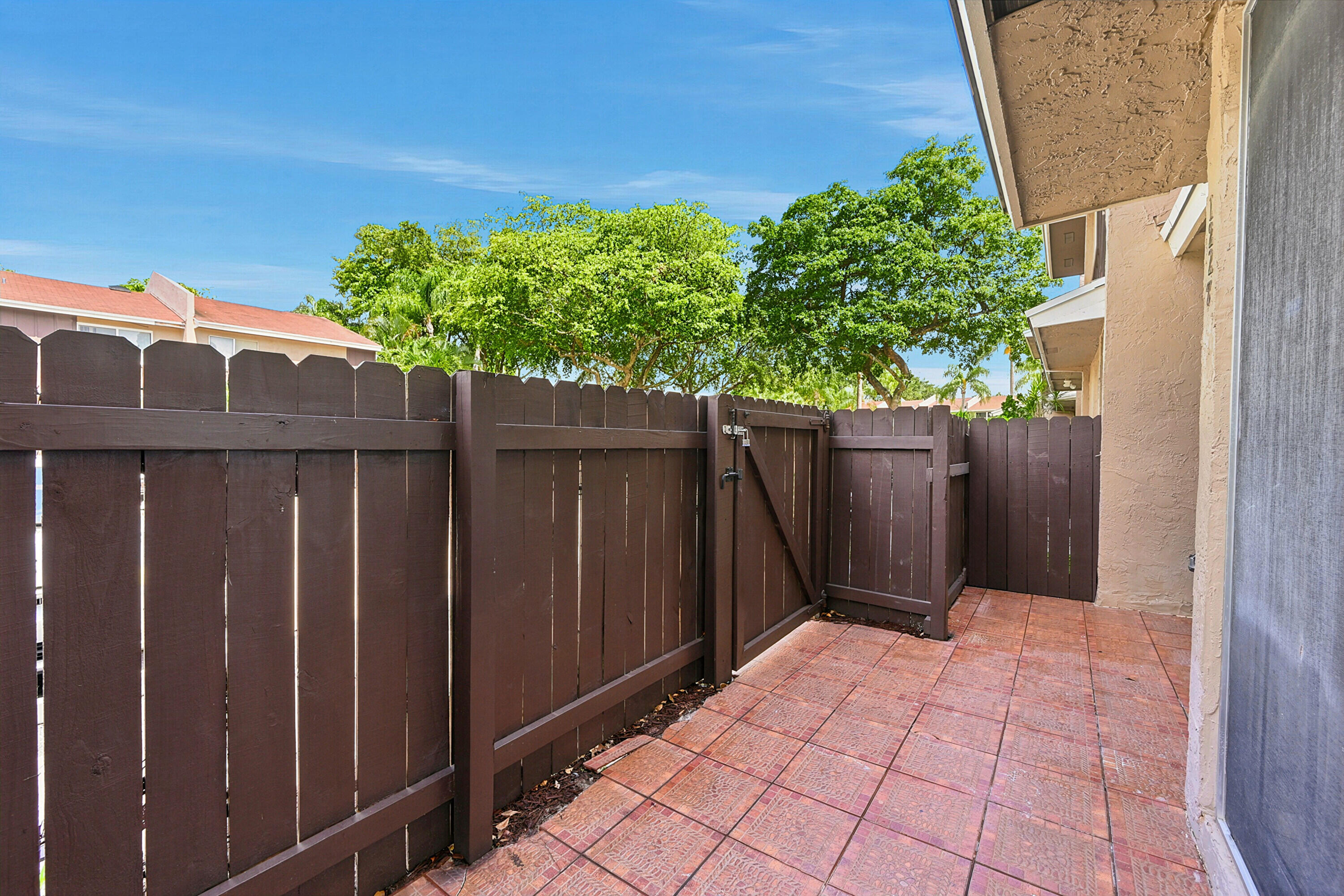 HAMPTONS OF NORTH LAUDERDALE - Residential