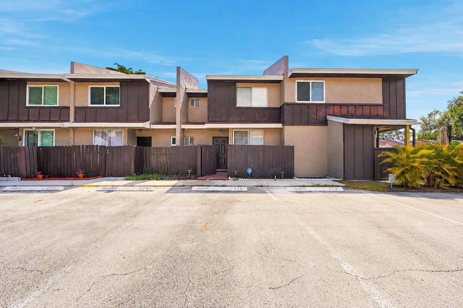 HAMPTONS OF NORTH LAUDERDALE - Residential