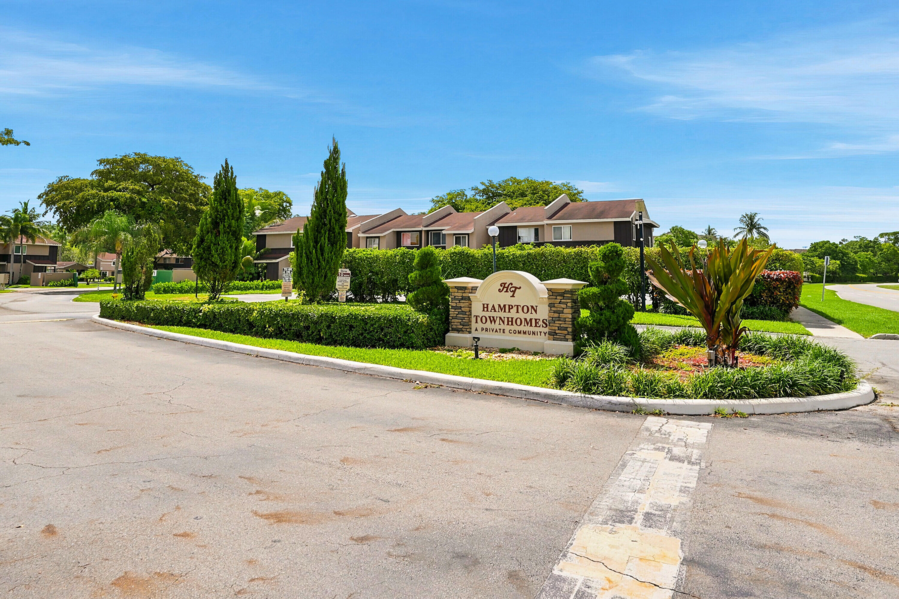 HAMPTONS OF NORTH LAUDERDALE - Residential
