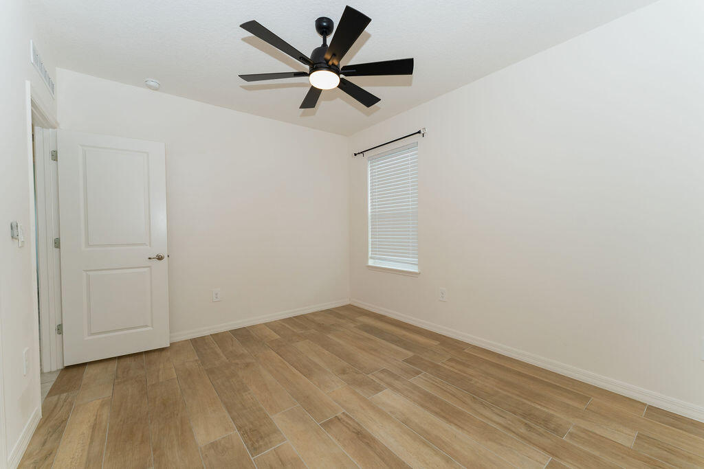 PORT ST LUCIE SECTION 13 - Residential Lease