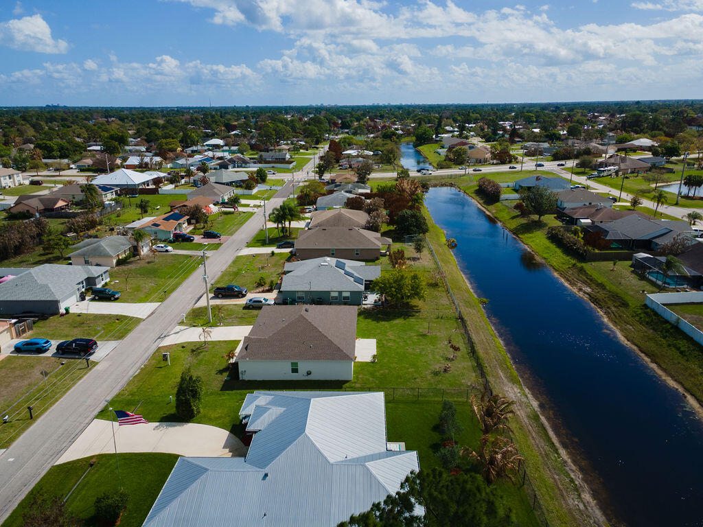PORT ST LUCIE SECTION 13 - Residential Lease