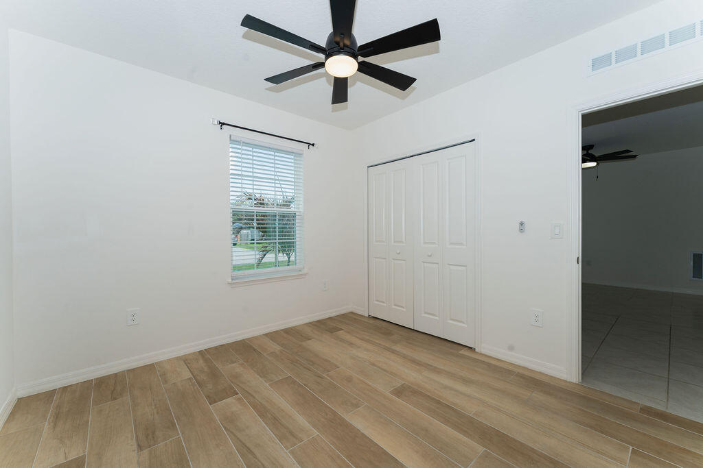 PORT ST LUCIE SECTION 13 - Residential Lease