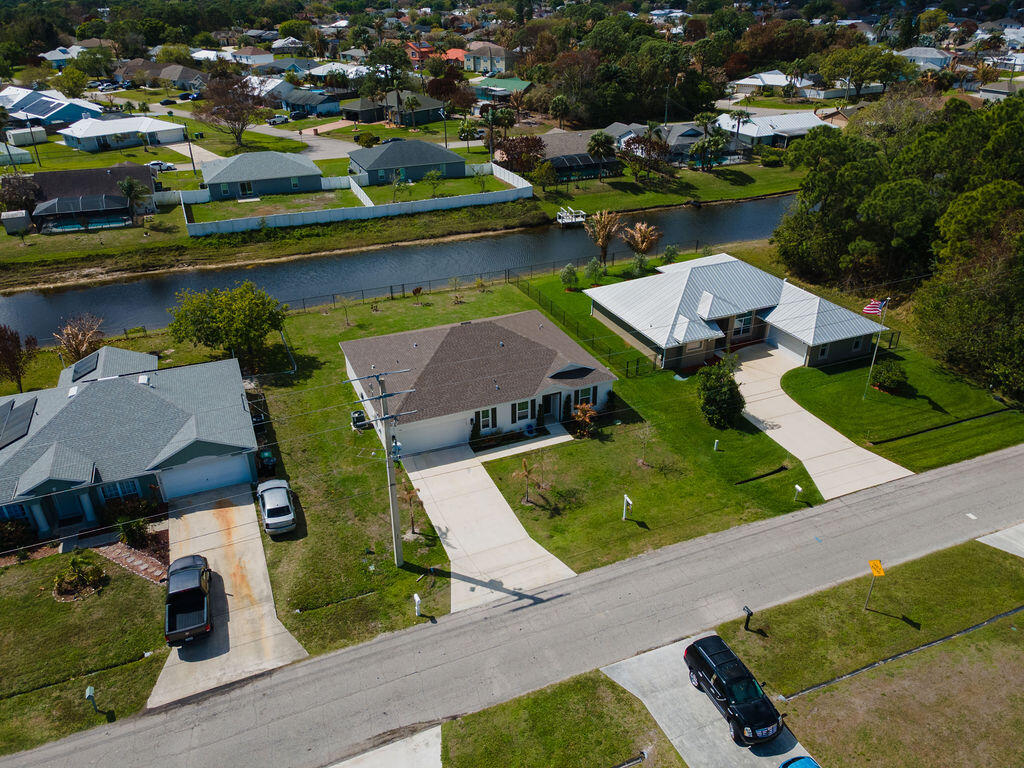 PORT ST LUCIE SECTION 13 - Residential Lease