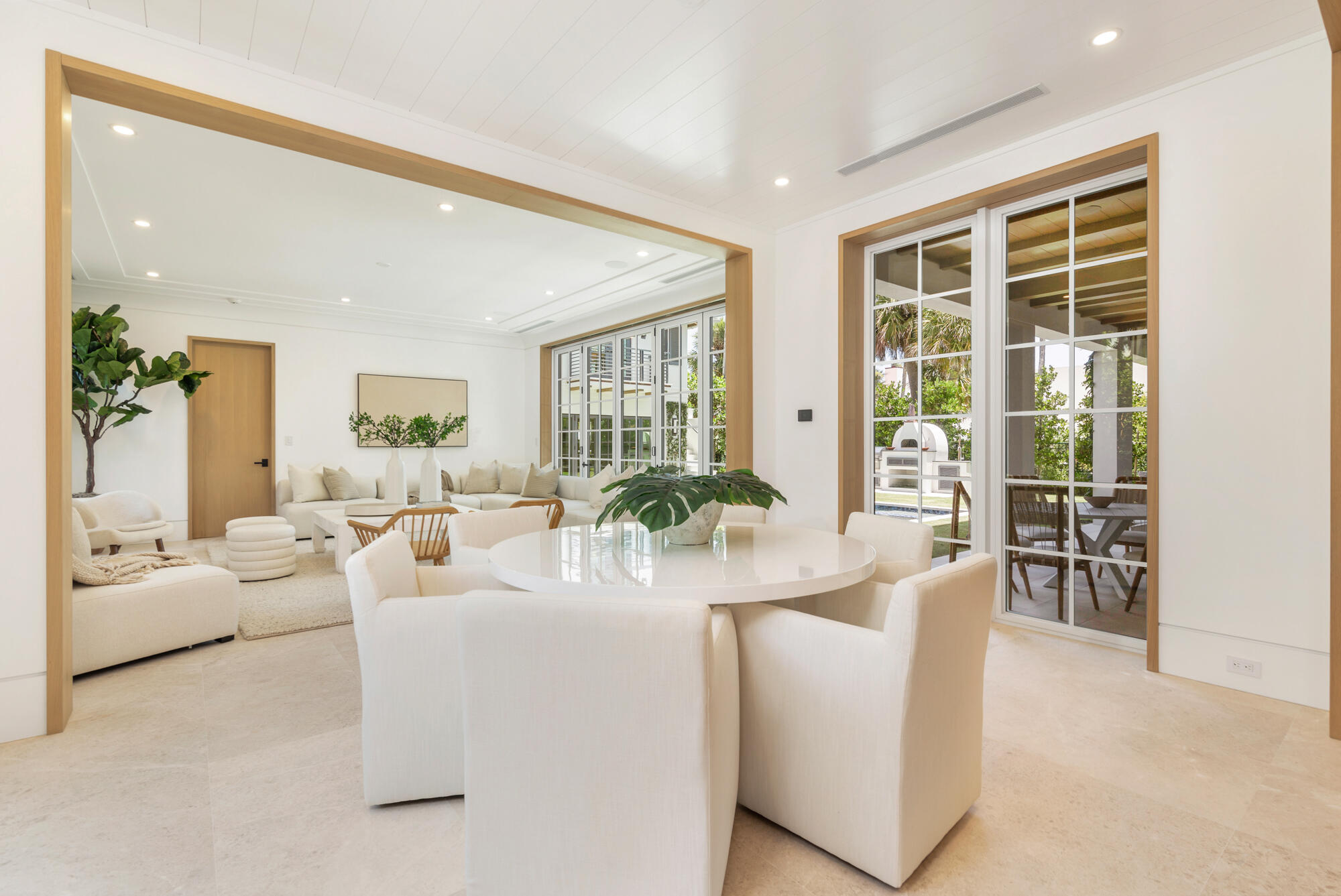 WORTH COURT - Residential