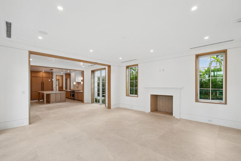 WORTH COURT - Residential