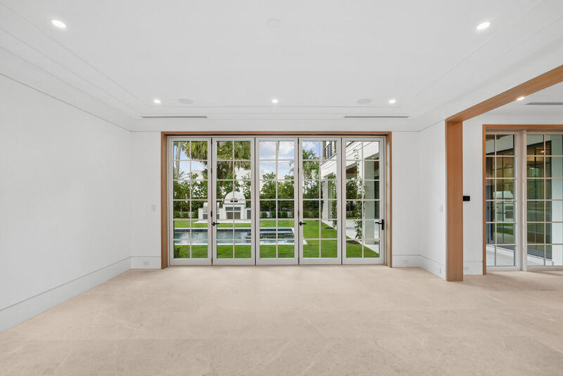 WORTH COURT - Residential