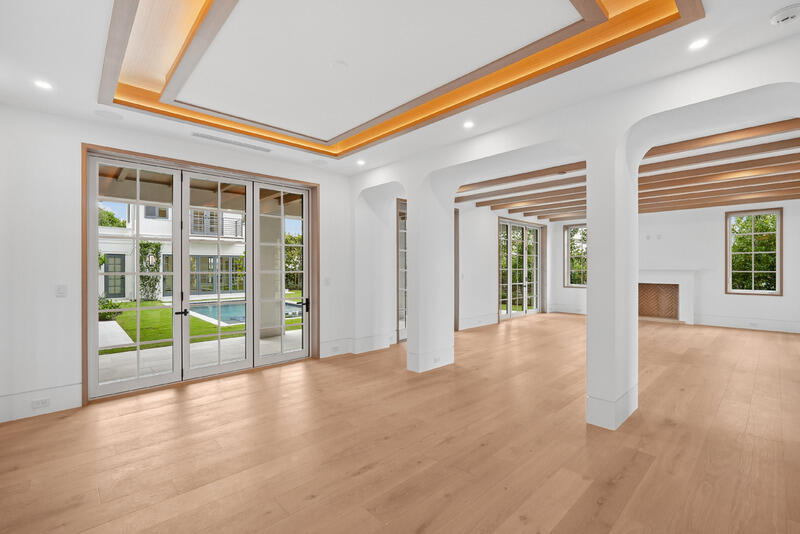 WORTH COURT - Residential