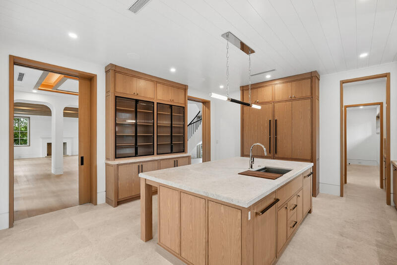 WORTH COURT - Residential