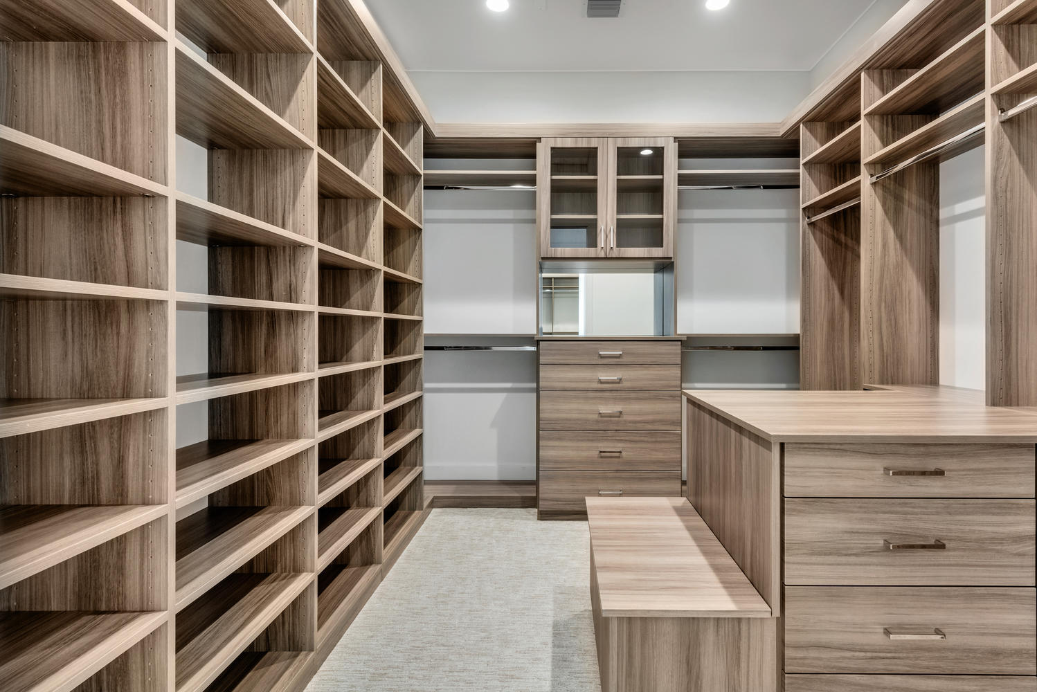ADMIRALS COVE PAR E - Residential