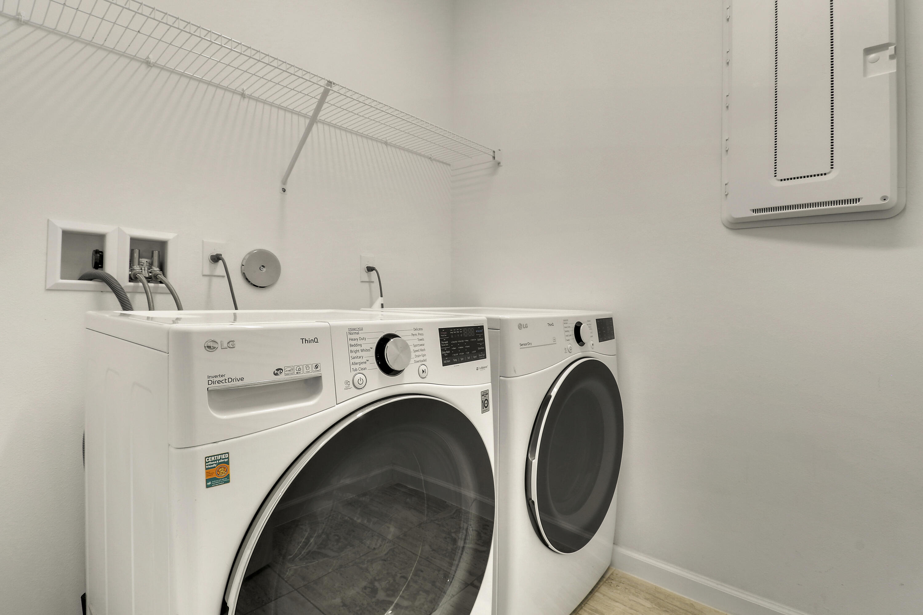 MATTAMY AT SOUTHERN GROVE - Residential