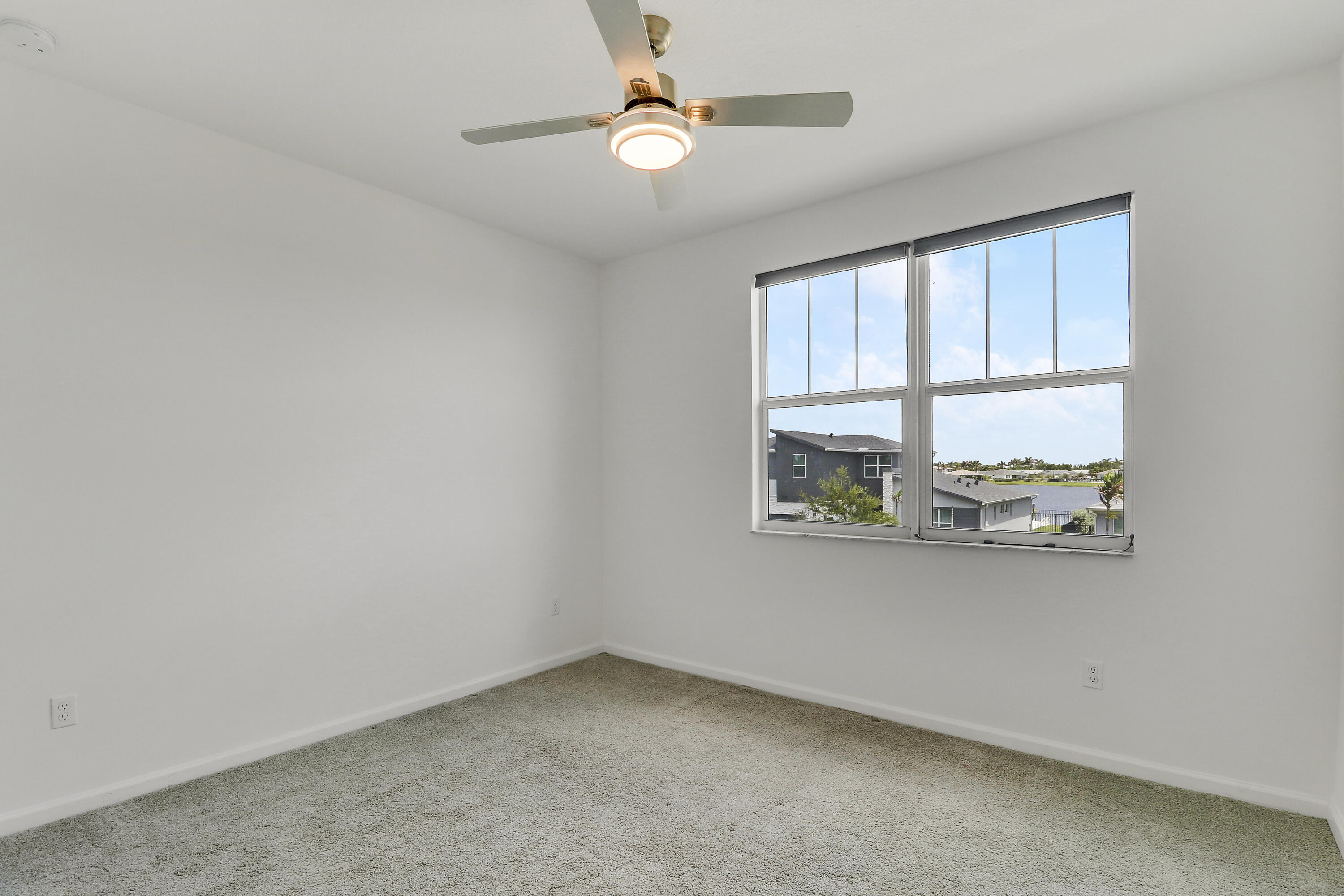 MATTAMY AT SOUTHERN GROVE - Residential