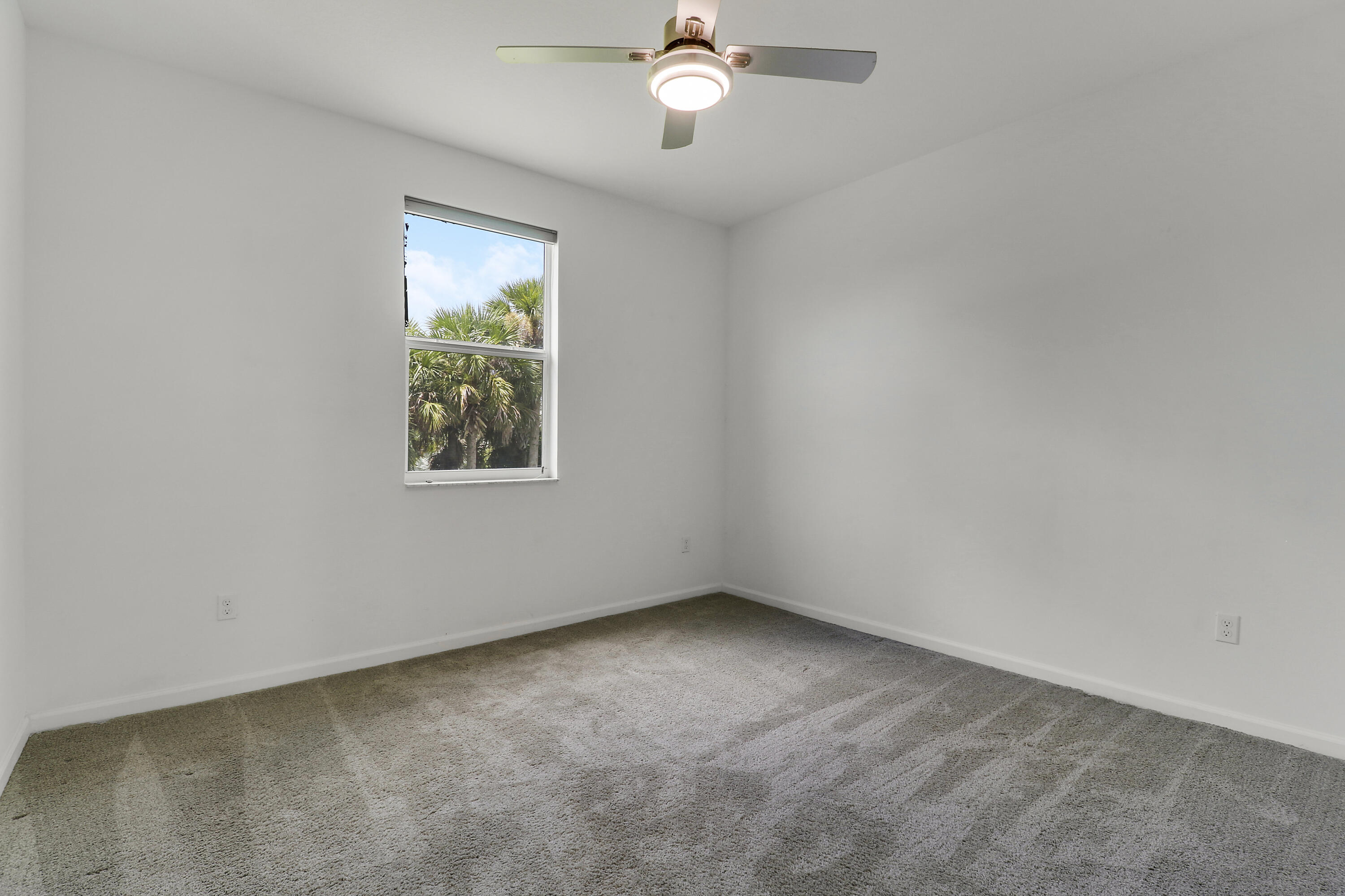 MATTAMY AT SOUTHERN GROVE - Residential