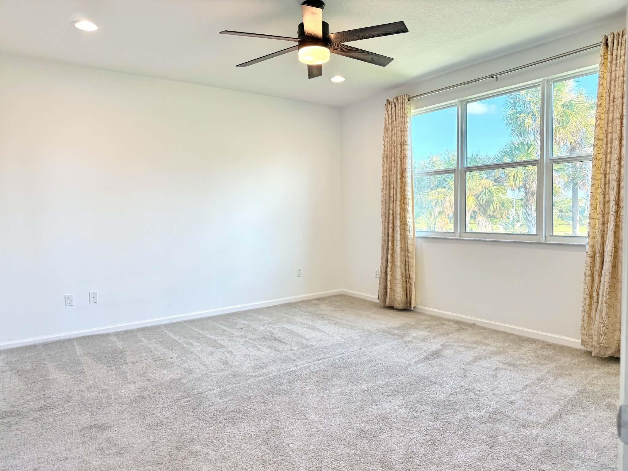 MATTAMY AT SOUTHERN GROVE - Residential