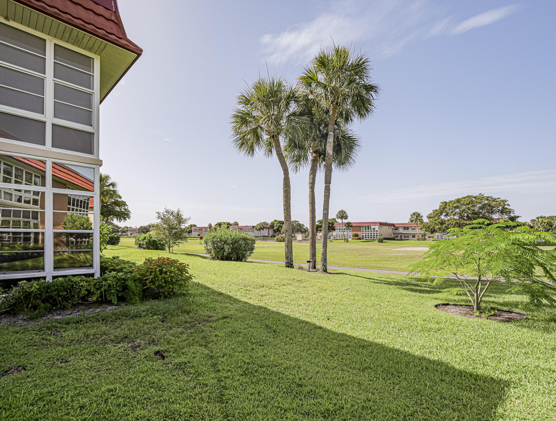 VISTA ROYALE PHASE IV BLDGS 83-111 - Residential