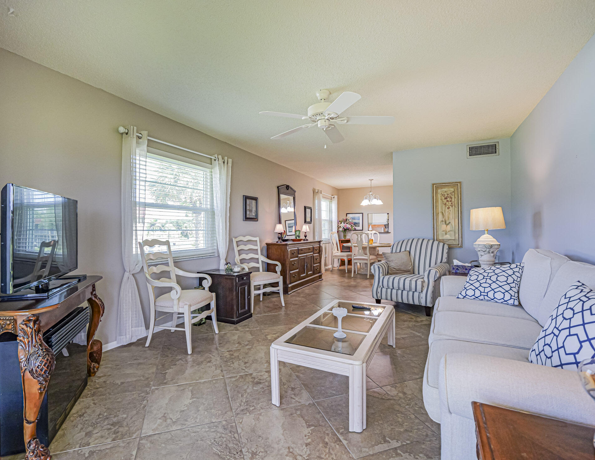 VISTA ROYALE PHASE IV BLDGS 83-111 - Residential