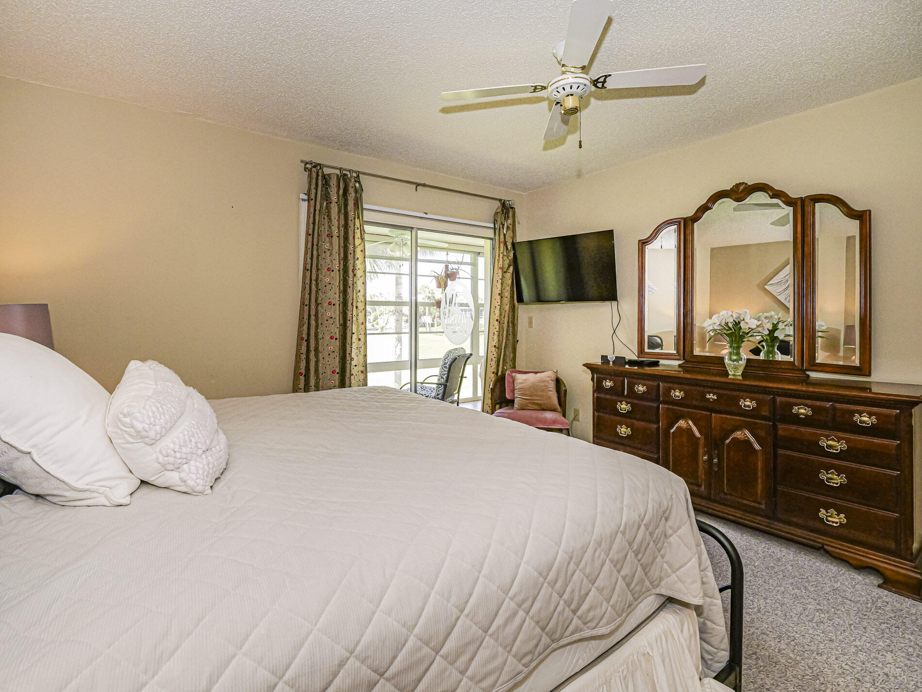 VISTA ROYALE PHASE IV BLDGS 83-111 - Residential