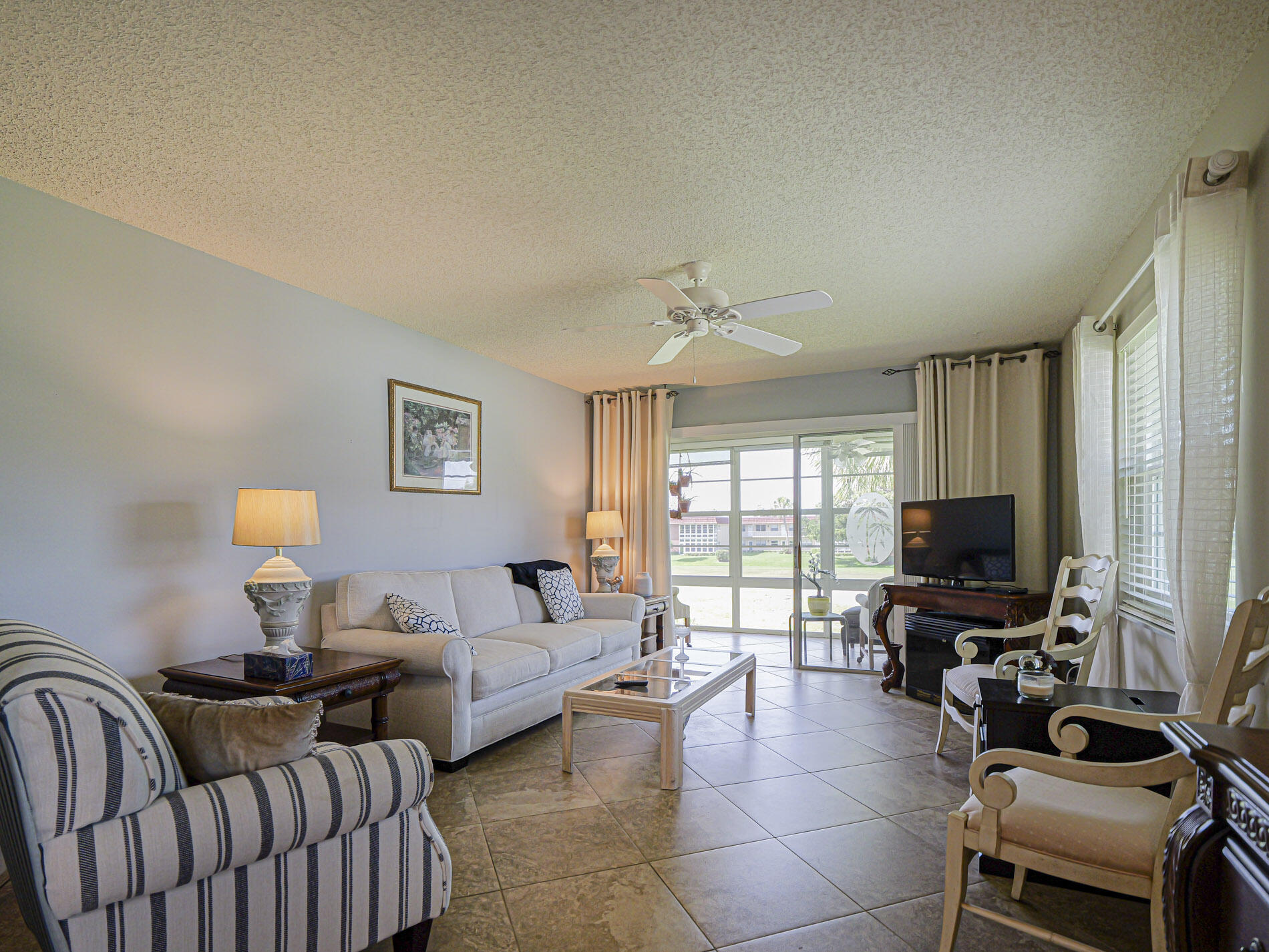 VISTA ROYALE PHASE IV BLDGS 83-111 - Residential