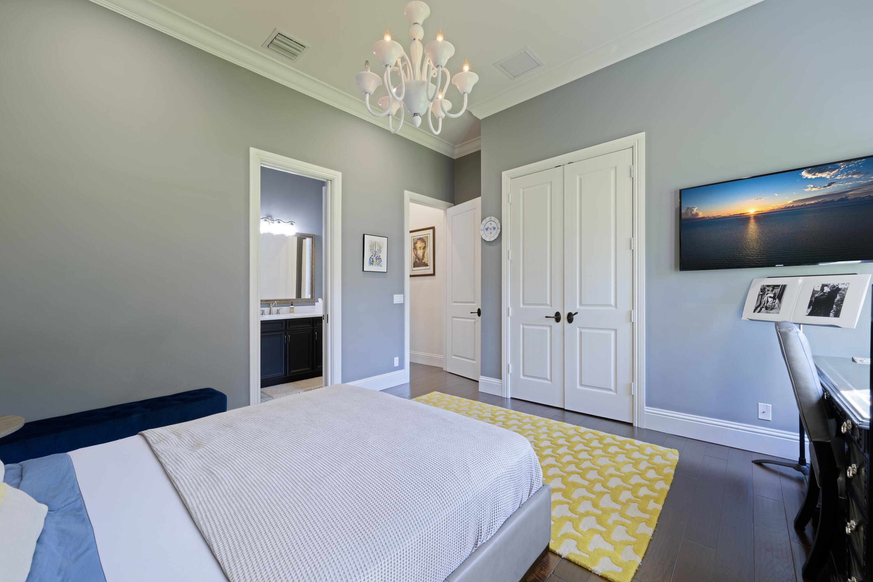 SEMINOLE BEACH - Residential