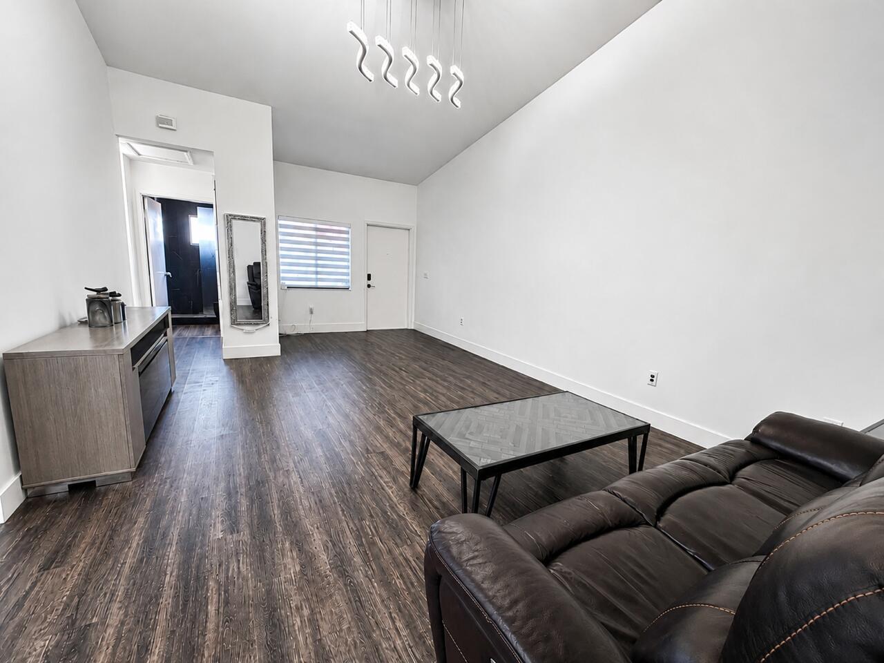 SHERBROOKE - Residential