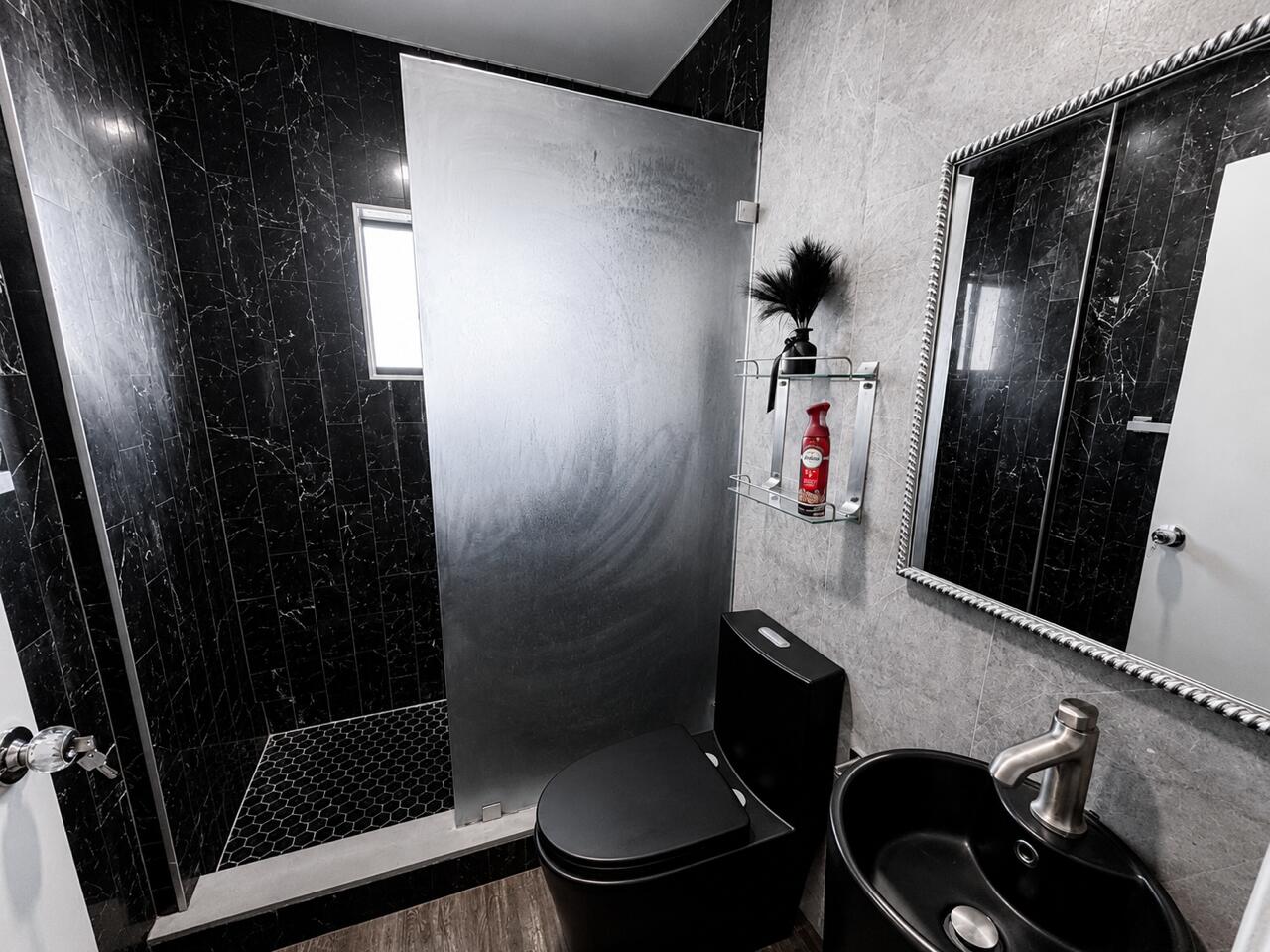 SHERBROOKE - Residential