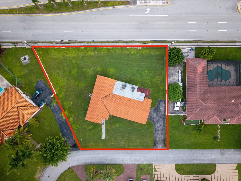 KENDALL POINT - Residential