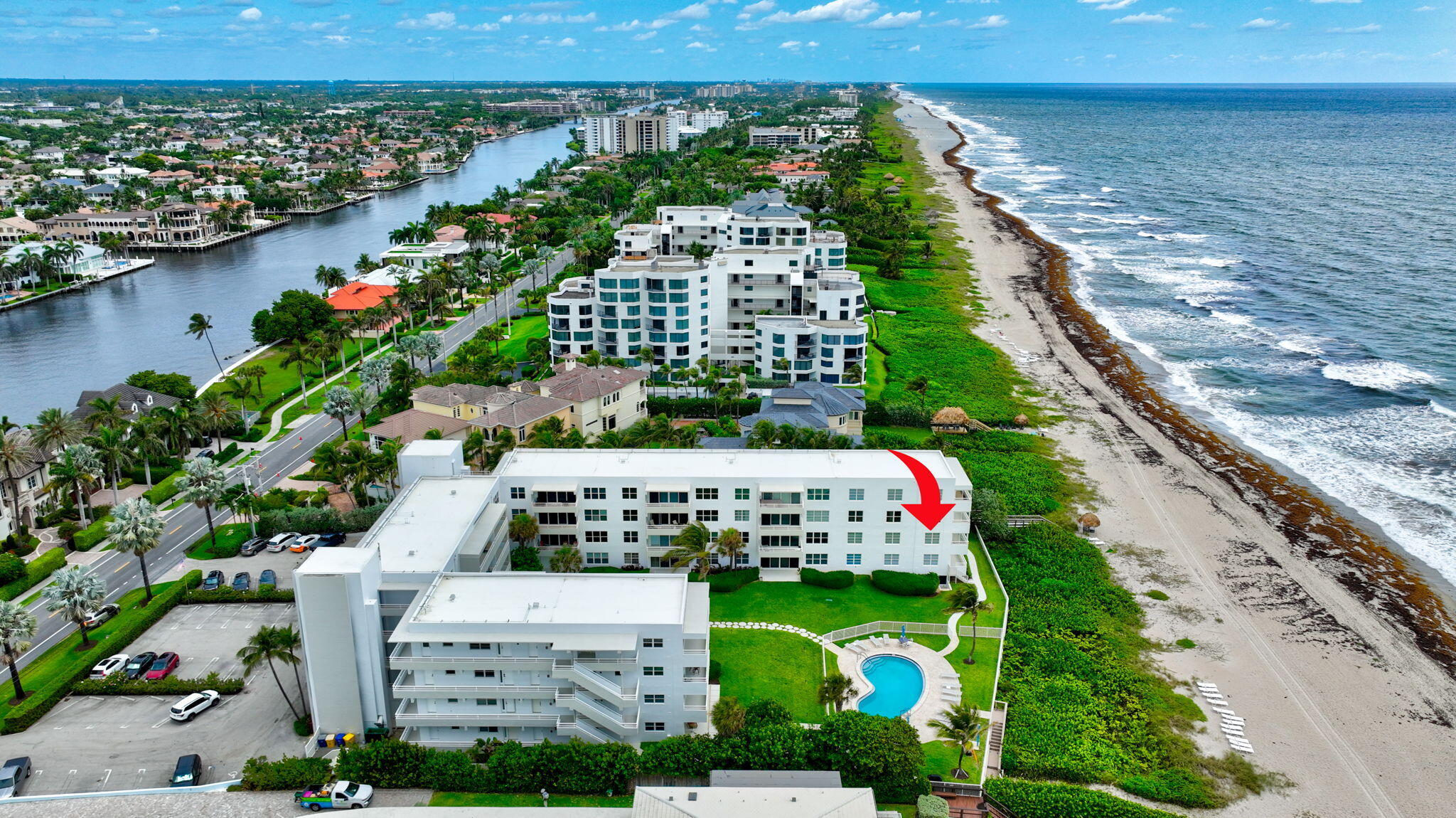 CARLTON HOUSE CONDO - Residential
