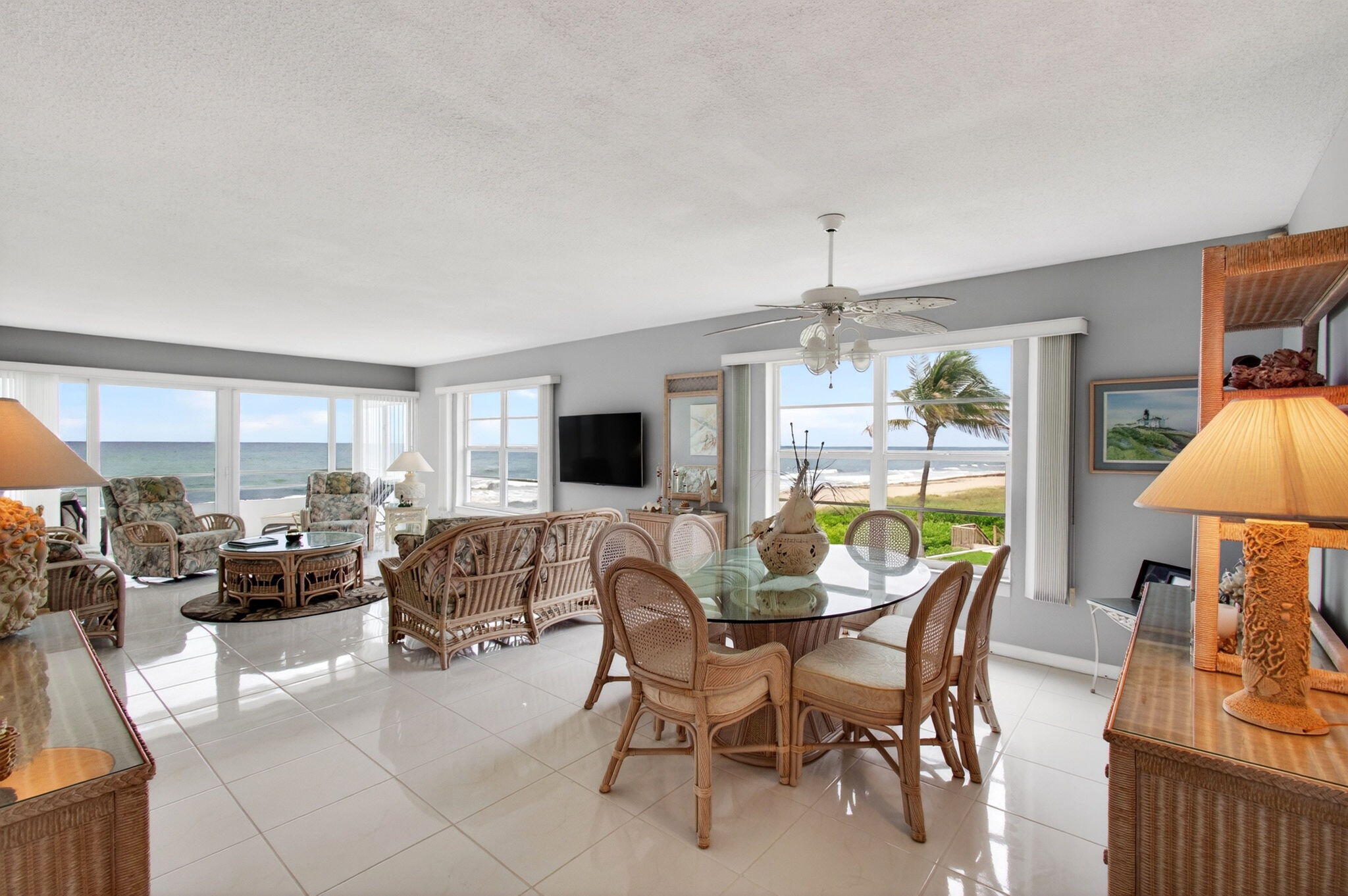 CARLTON HOUSE CONDO - Residential