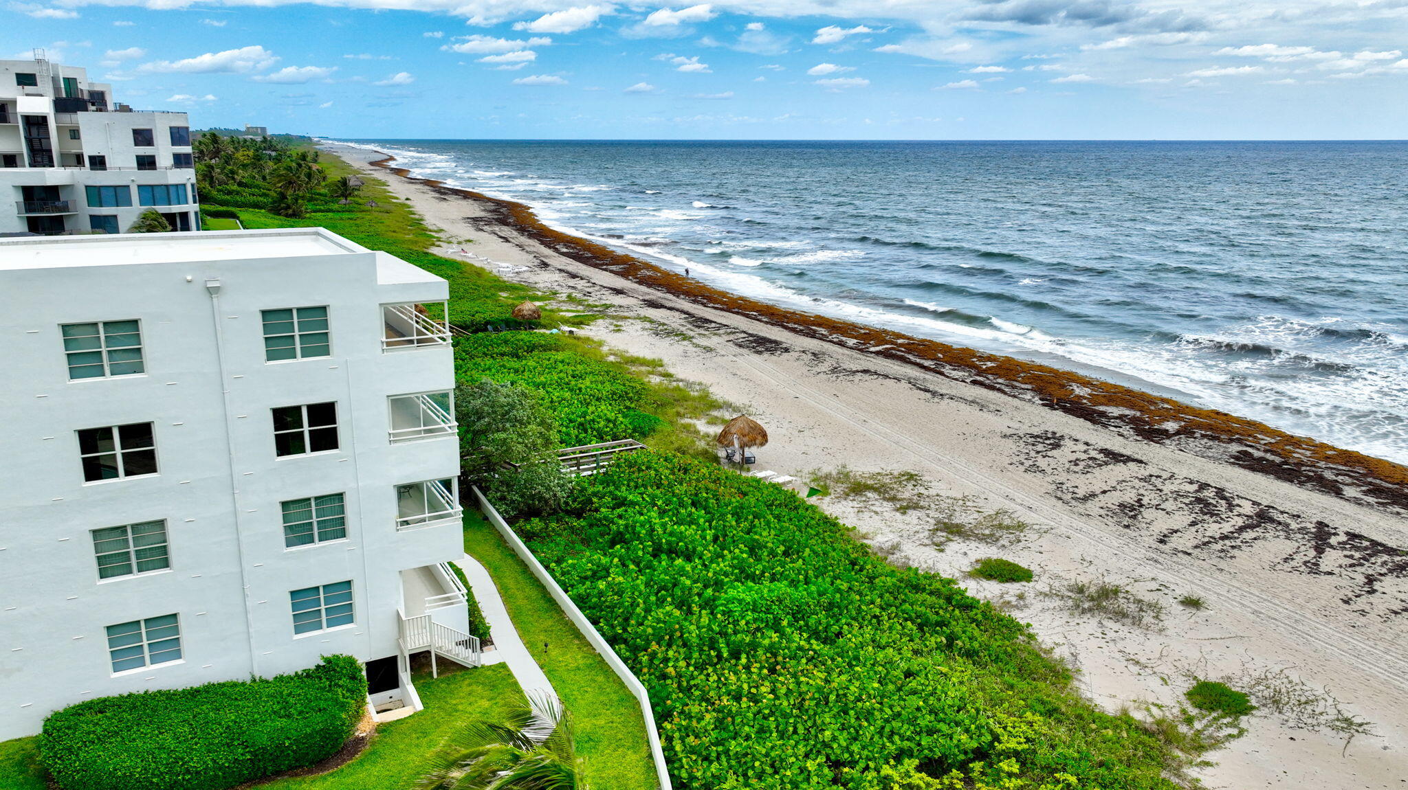 CARLTON HOUSE CONDO - Residential