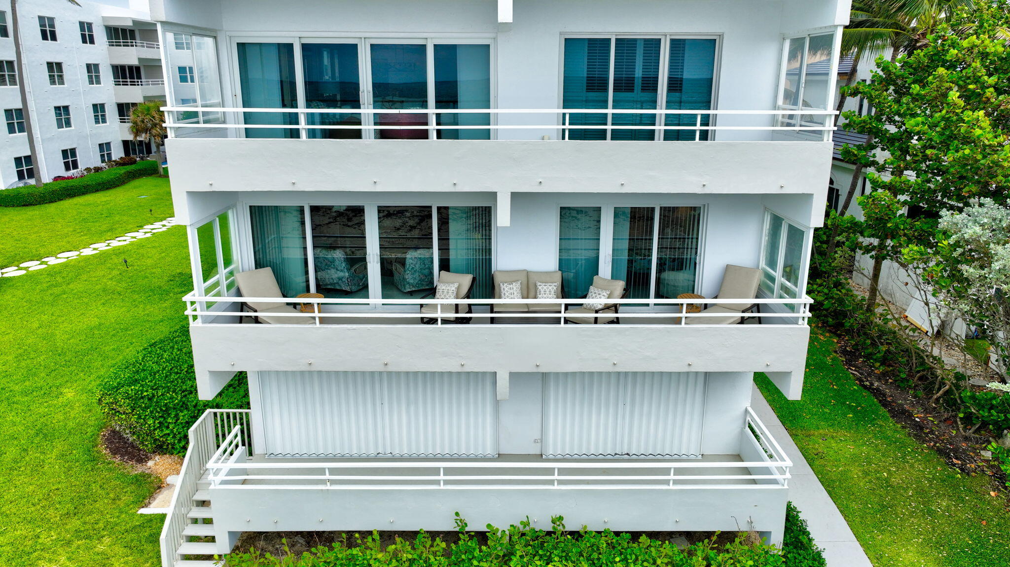CARLTON HOUSE CONDO - Residential