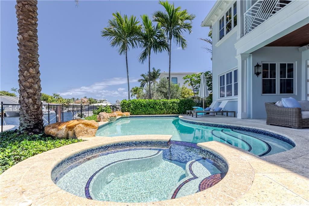 Lauderdale Harbors Sec A - Residential