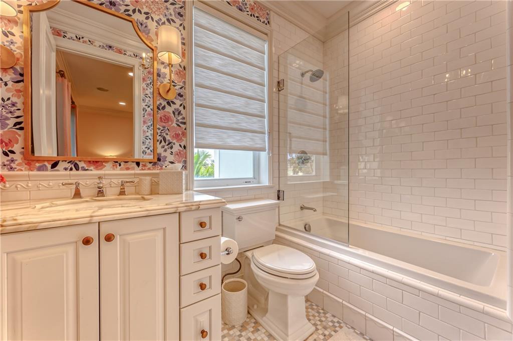 Lauderdale Harbors Sec A - Residential
