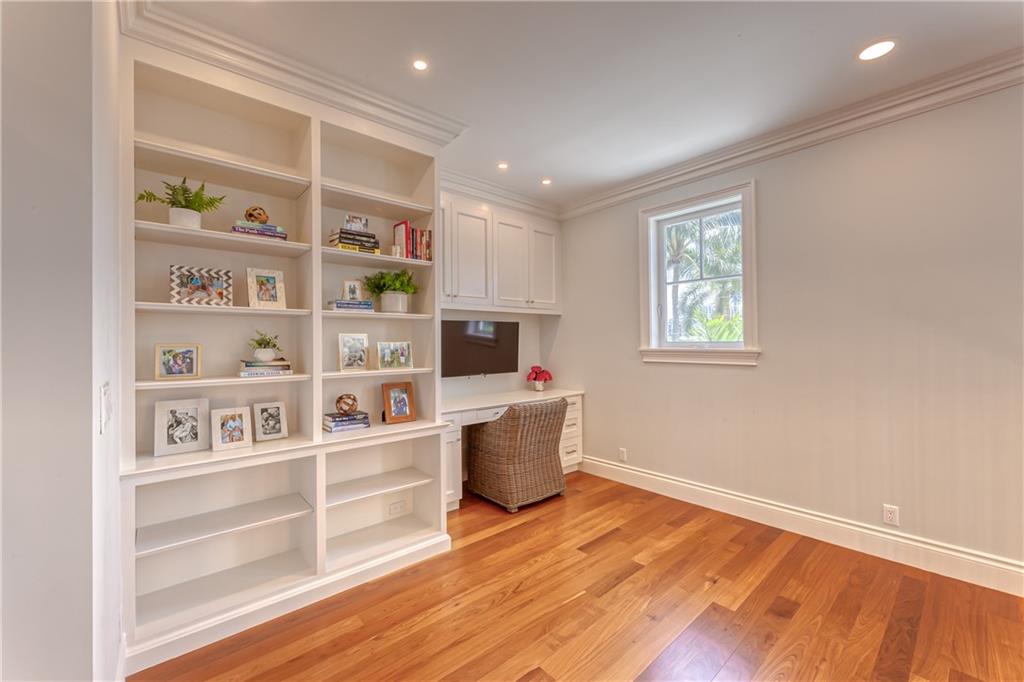 Lauderdale Harbors Sec A - Residential