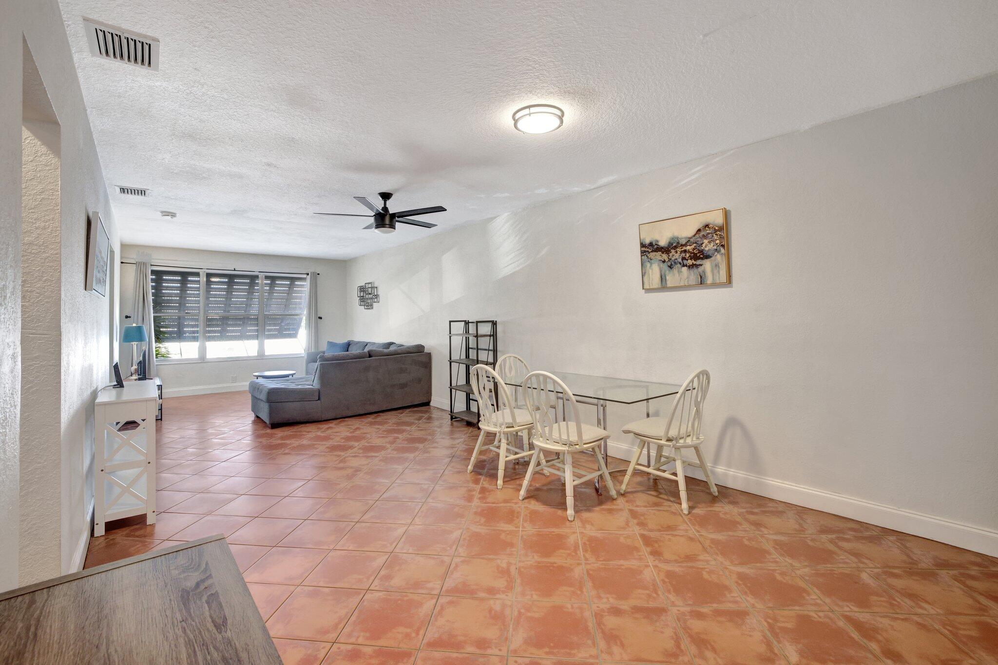 OCEAN GARDEN CONDO - Residential