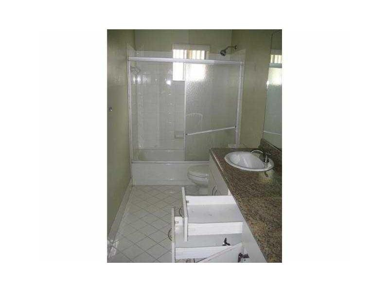 SAN MESSINA - Residential Lease