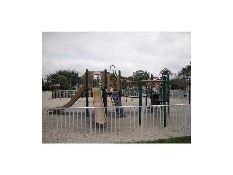 SAN MESSINA - Residential Lease