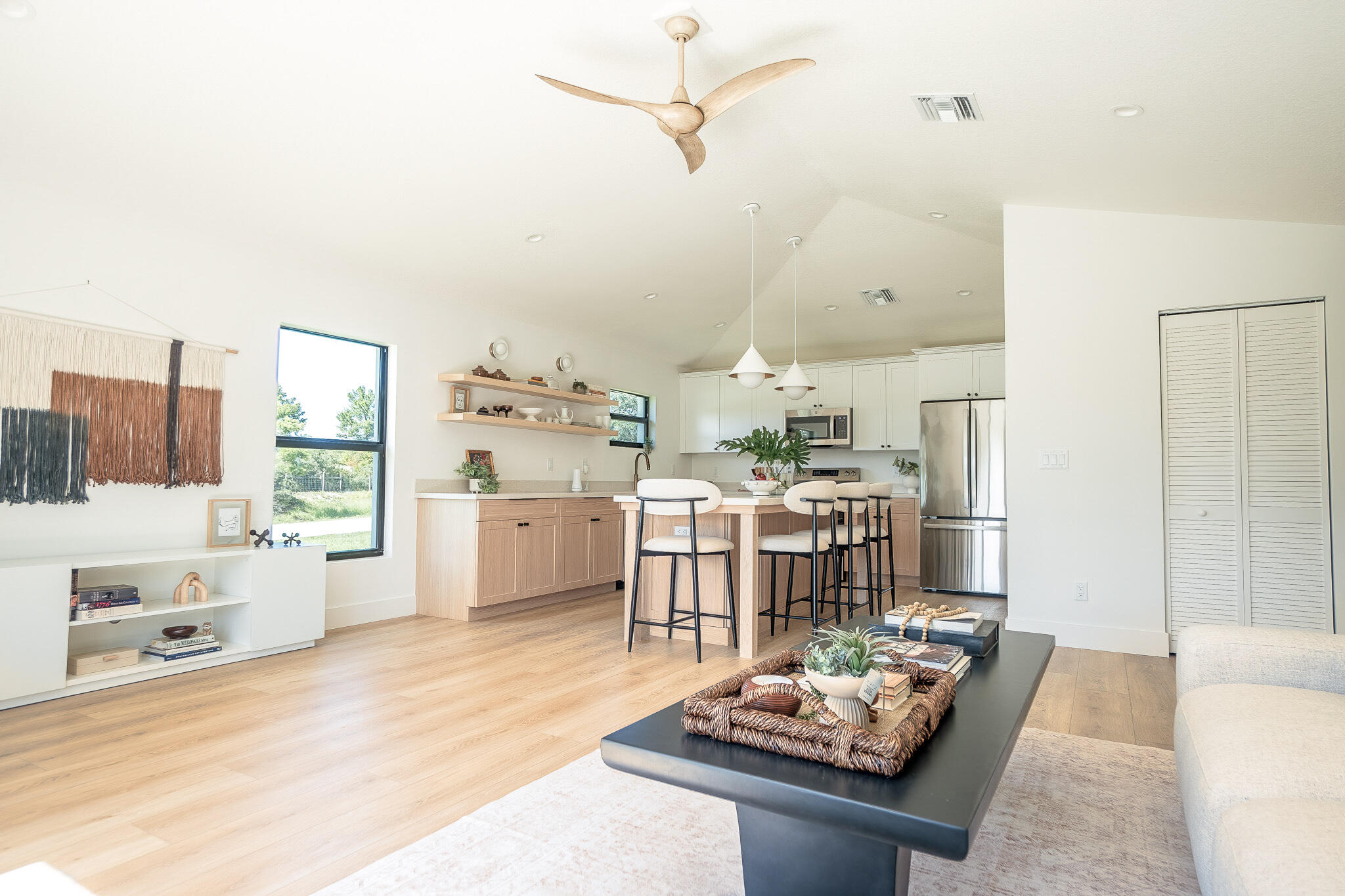 SANDY RIDGE - Residential
